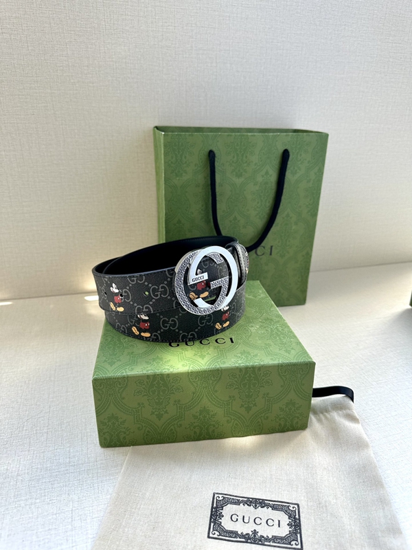 グッチベルト激安着用イメージ